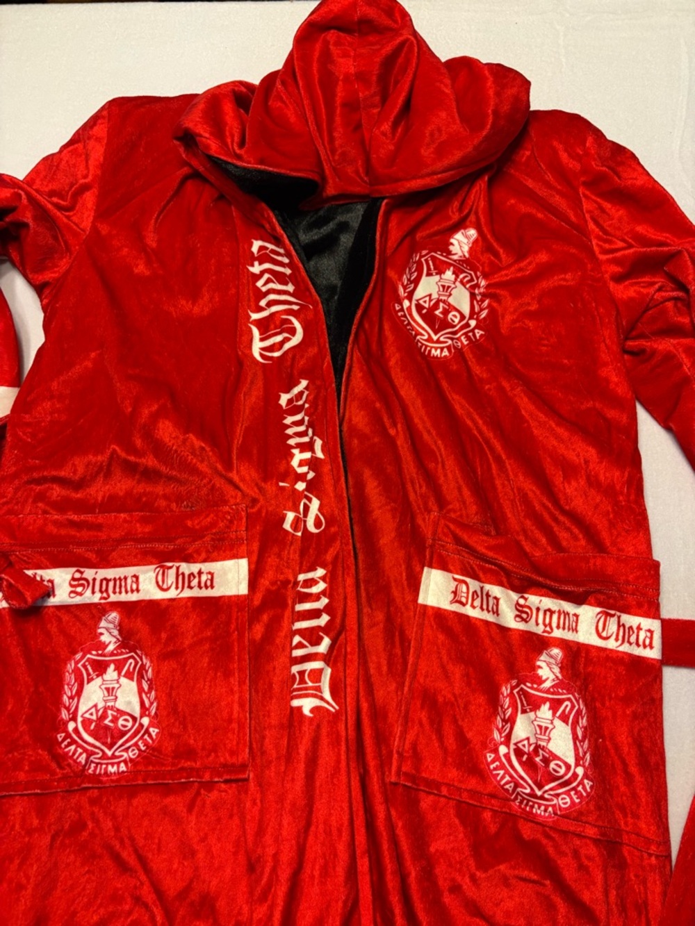 Delta Red Delta Sigma Theta Velvet Robe with Crest